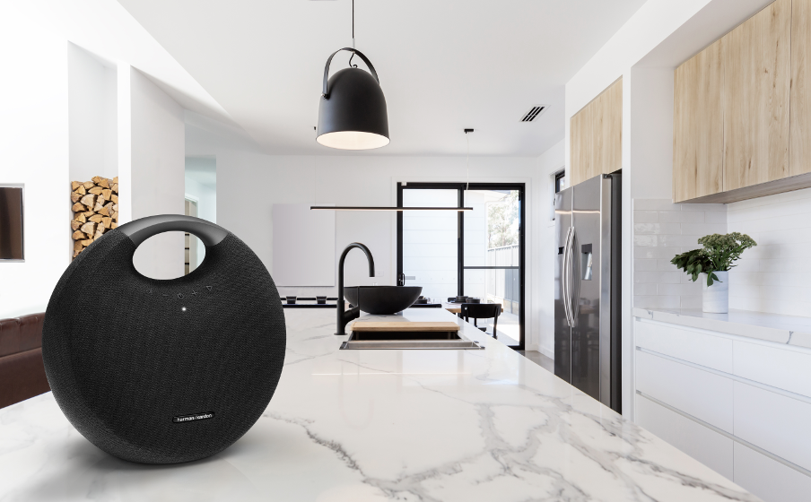 Harman Kardon onyx studio6