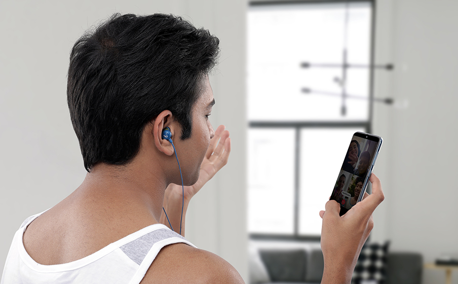 INFINITY ZIP 20 Hands-free calling with one button remote - Image