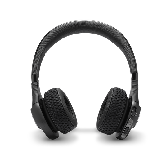 Ua sports deals wireless train