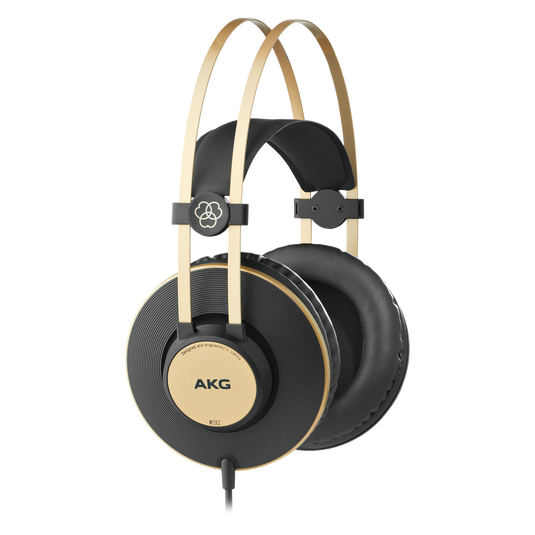 Akg closed headphones 2025