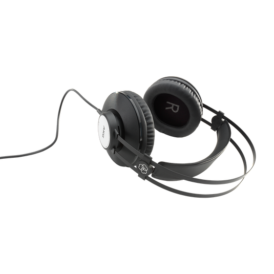 Closed back best sale reference headphones