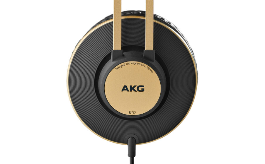 K92 Closed back headphones