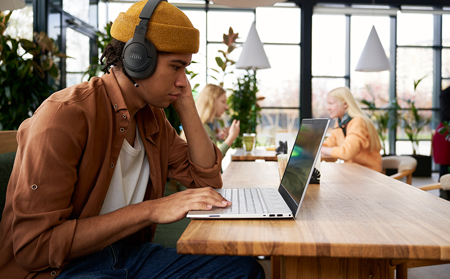 JBL Tune 770NC | Adaptive Noise Cancelling Wireless Over-Ear 